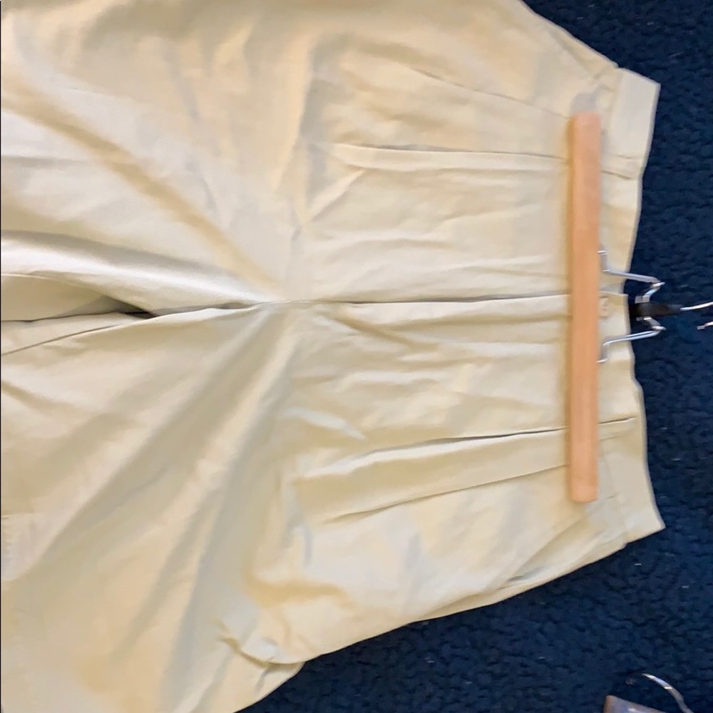 Shorts - Picture 2 of 5